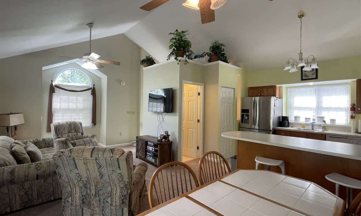 Photo of Livingroom in Mercersburg