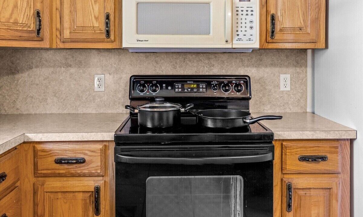 Photo of Kitchen in Over Place Area