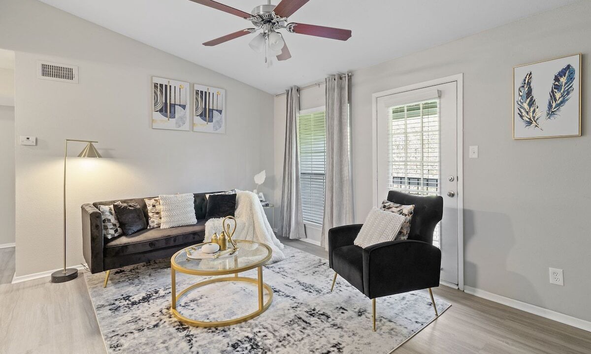 Photo of Livingroom in Red Bank