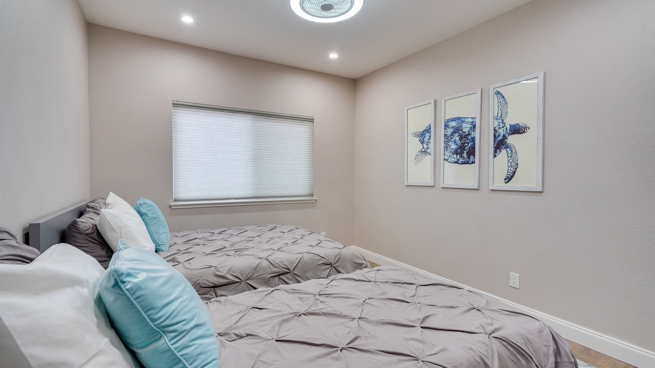 Photo of Bedroom in Discovery Bay