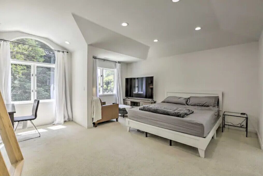 Photo of Bedroom in North Whisman