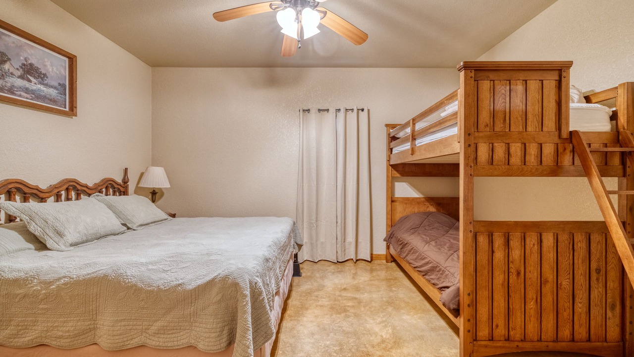 Photo of Bedroom in Concan