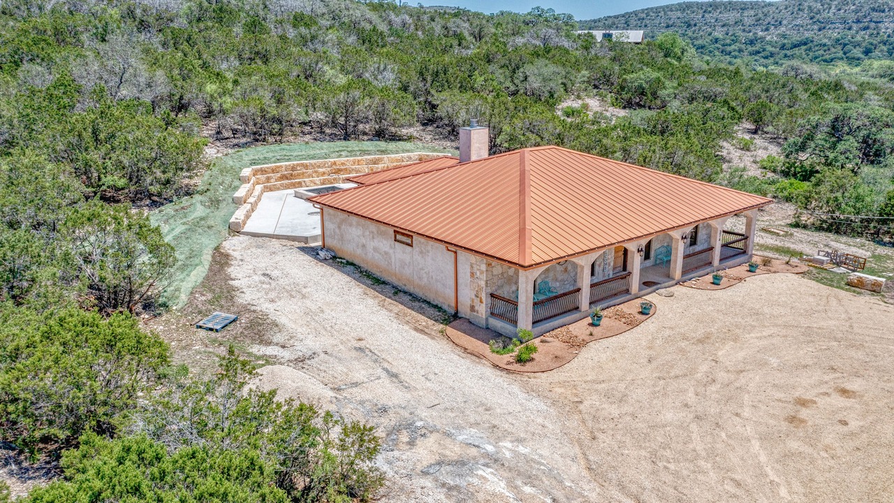 Photo of Outdoor in Concan
