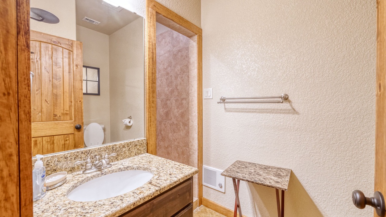 Photo of Bathroom in Concan