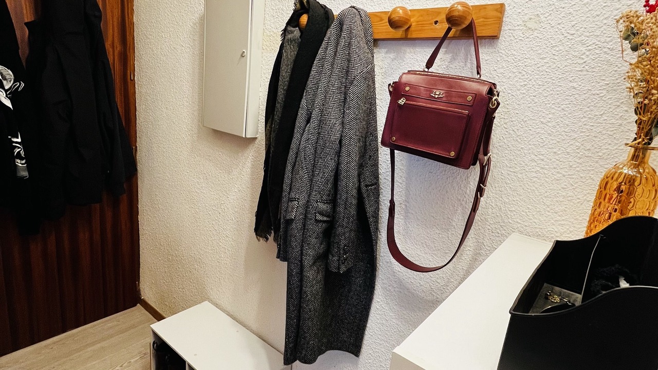 Photo of Others in Demi-Quartier