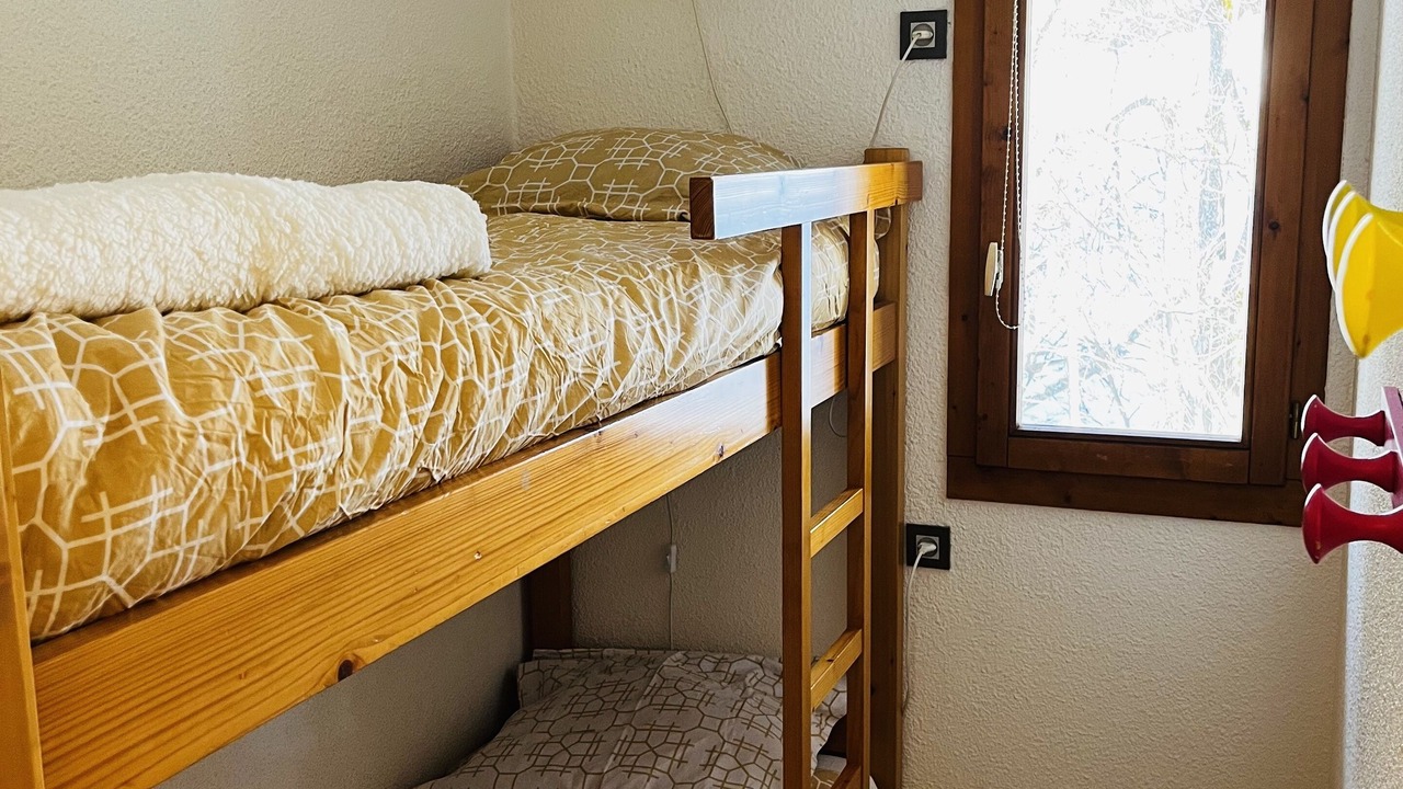 Photo of Bedroom in Demi-Quartier