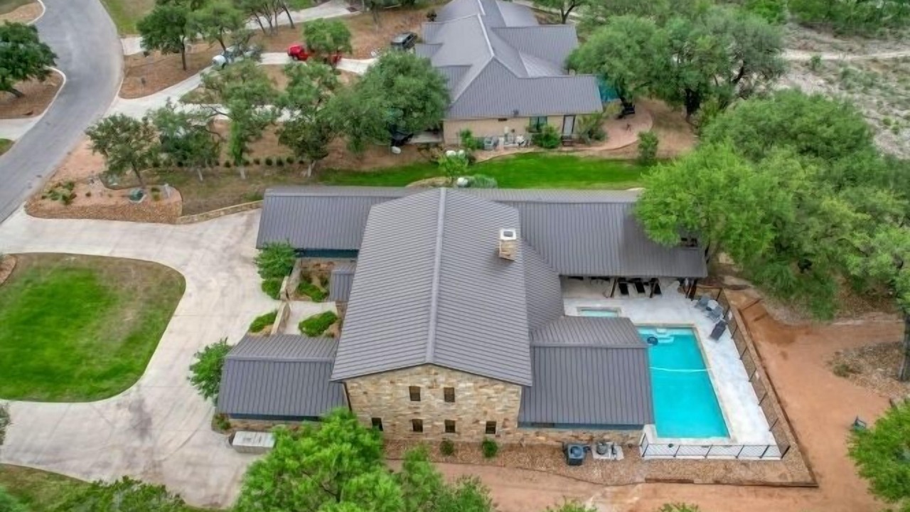 Photo of Outdoor in Concan