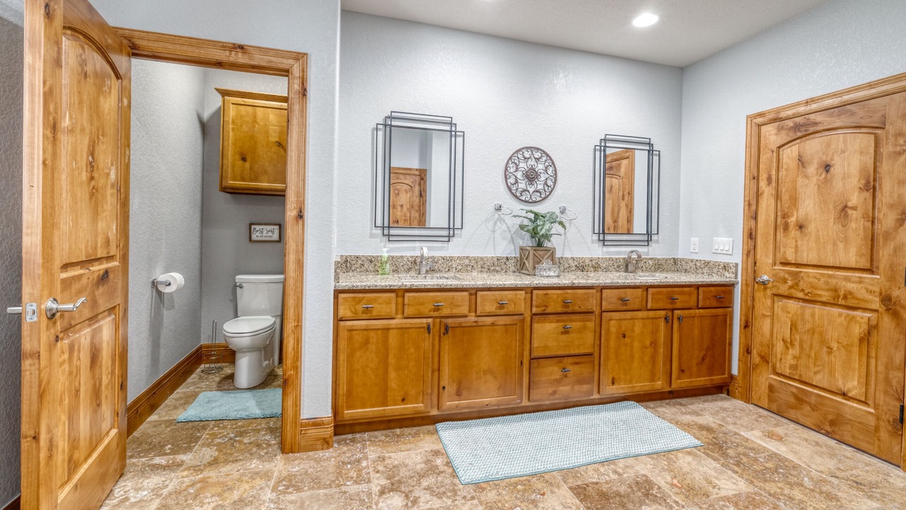 Photo of Bathroom in Concan