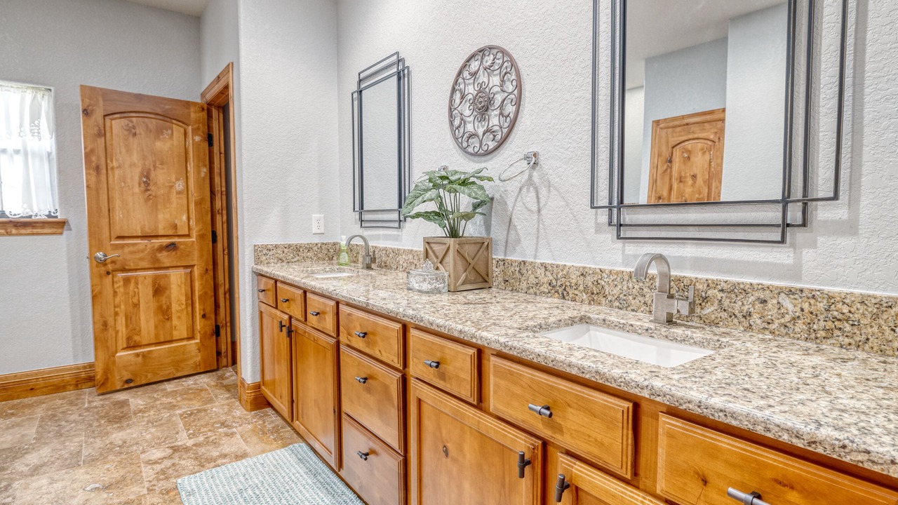 Photo of Bathroom in Concan