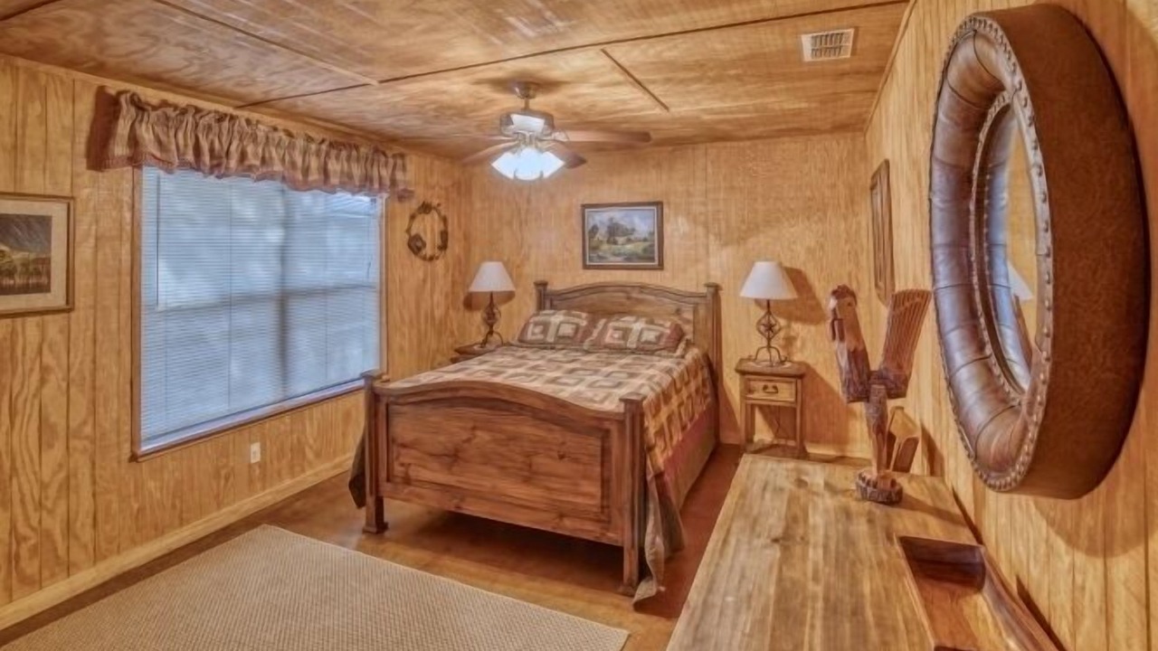 Photo of Bedroom in Concan