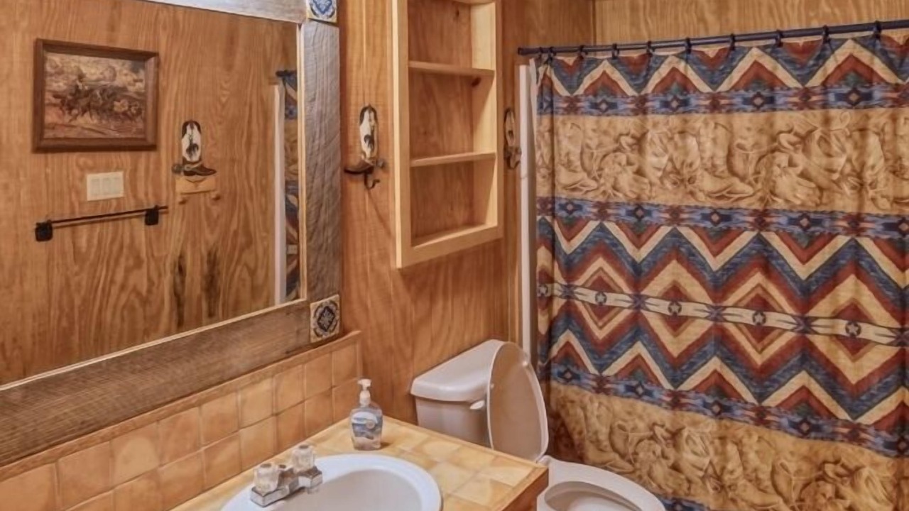 Photo of Bathroom in Concan