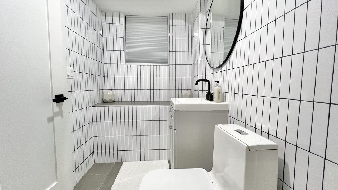 Photo of Bathroom in Port Morris