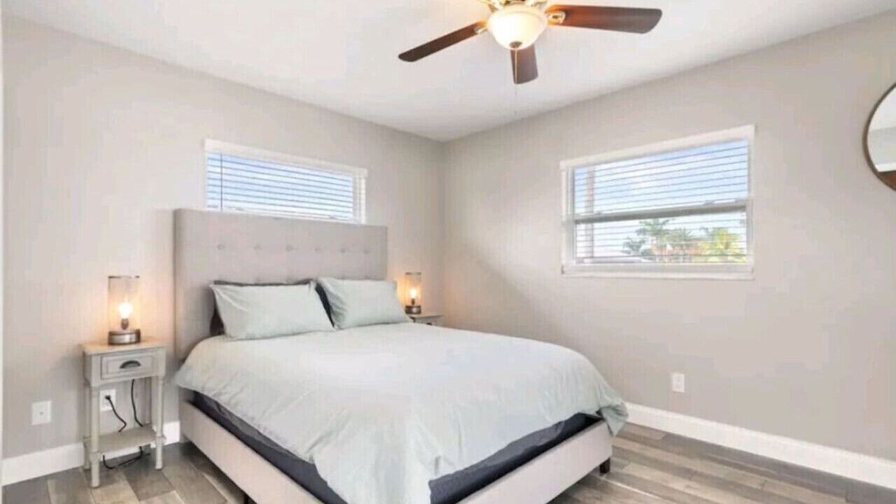 Photo of Bedroom in Apollo Beach