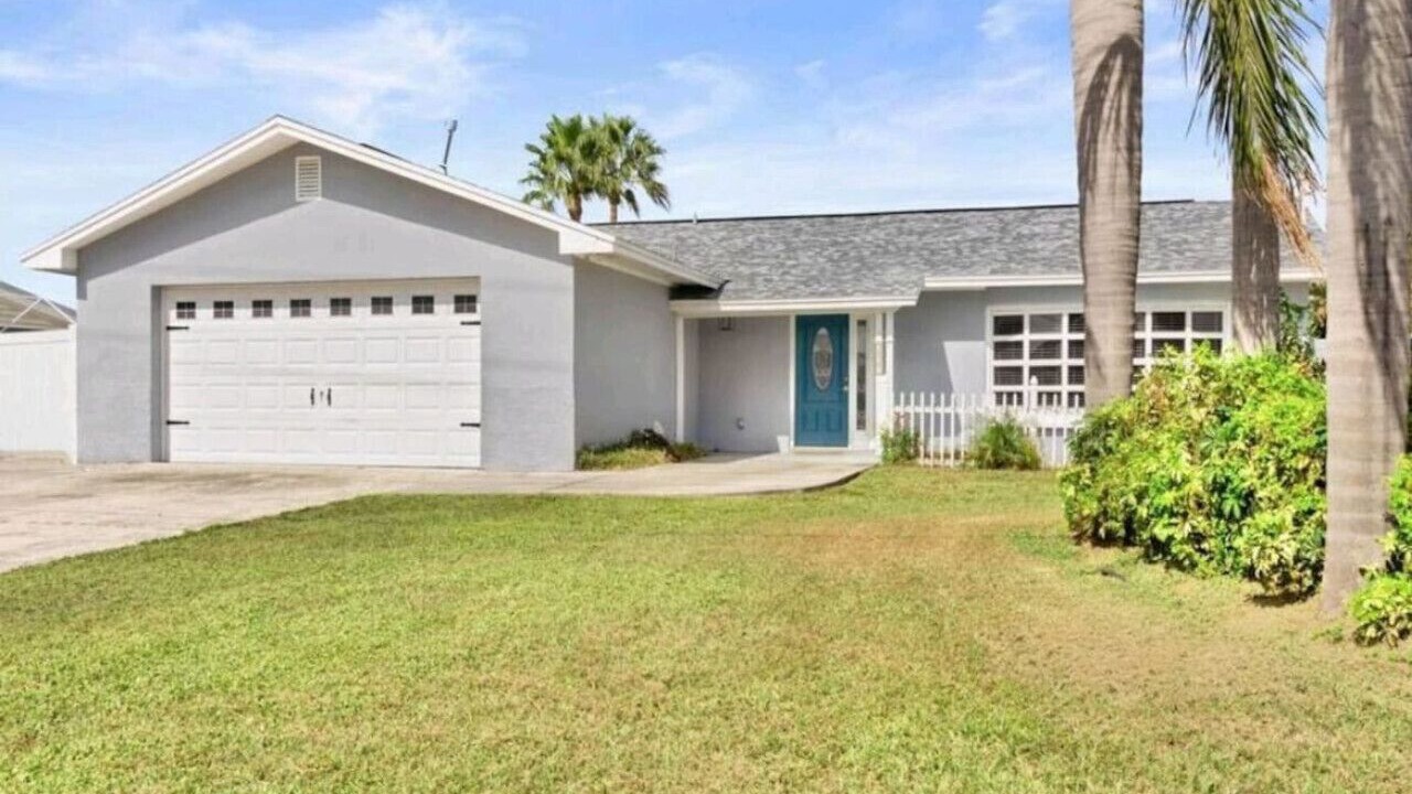 Photo of Outdoor in Apollo Beach