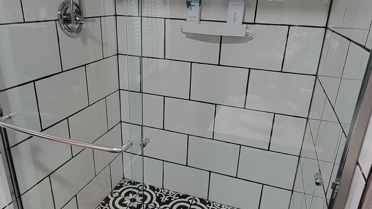 Photo of Others in Albany