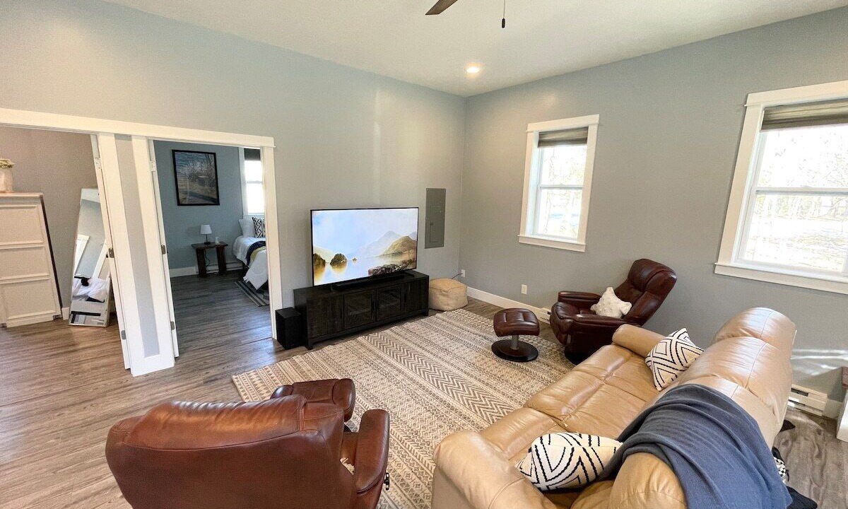 Photo of Bedroom in Silver Lake