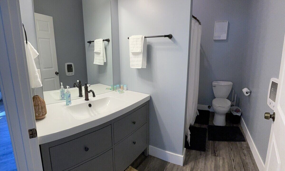 Photo of Bathroom in Silver Lake