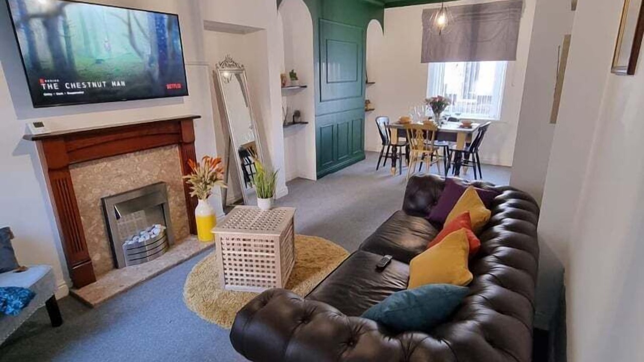 Photo of Livingroom in Newport