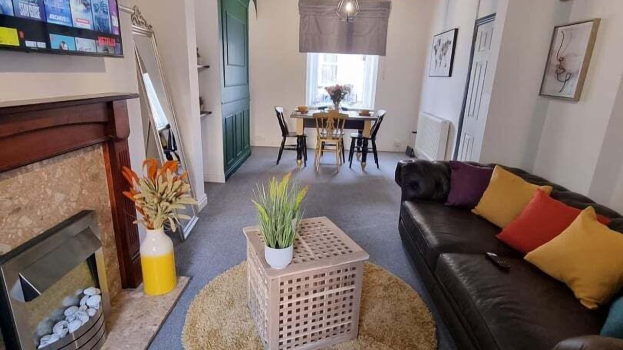 Photo of Livingroom in Newport