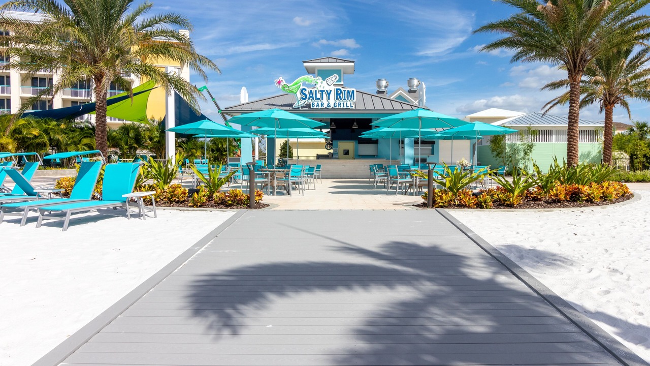 Photo of Patio Balcony in Bay Lake