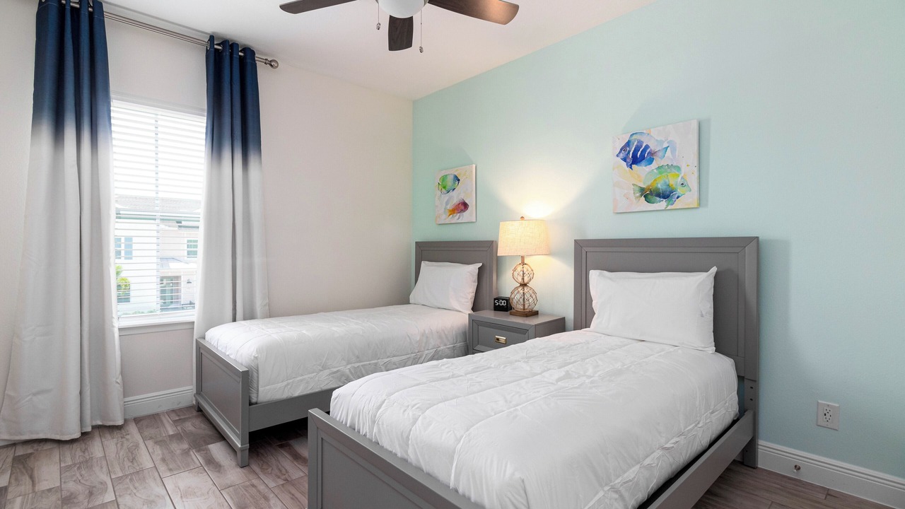 Photo of Bedroom in Bay Lake