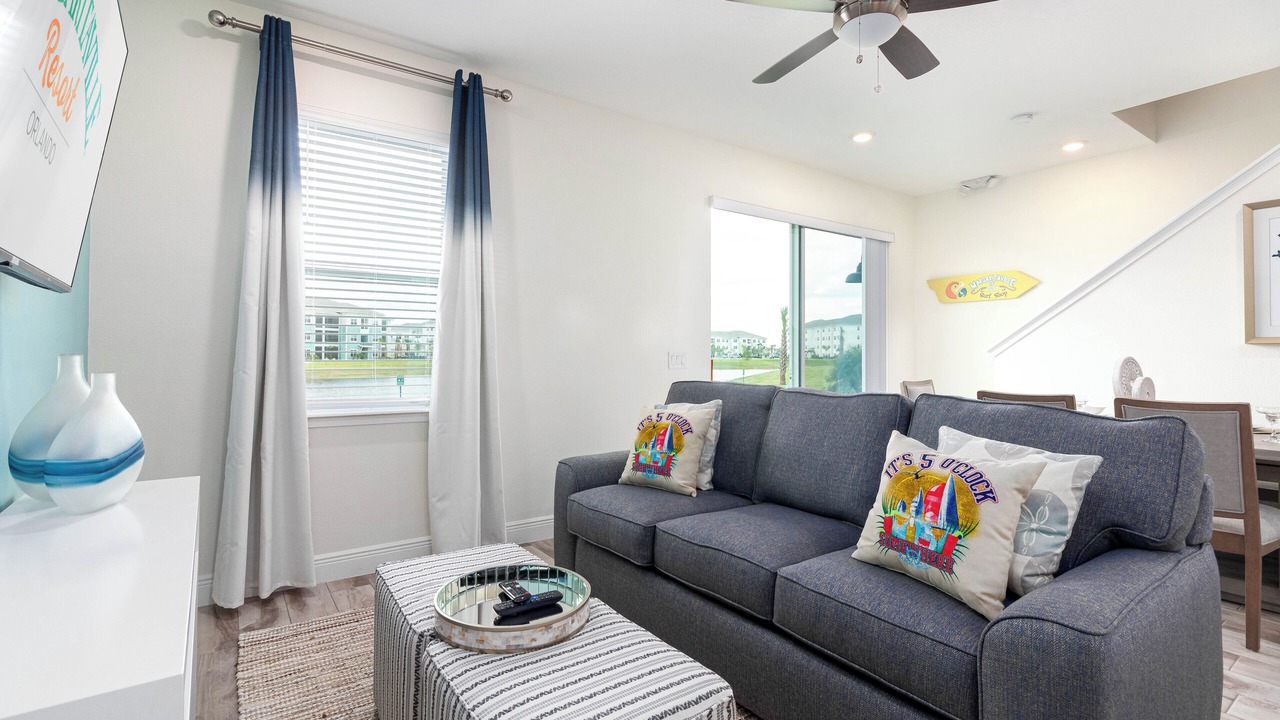 Photo of Livingroom in Bay Lake