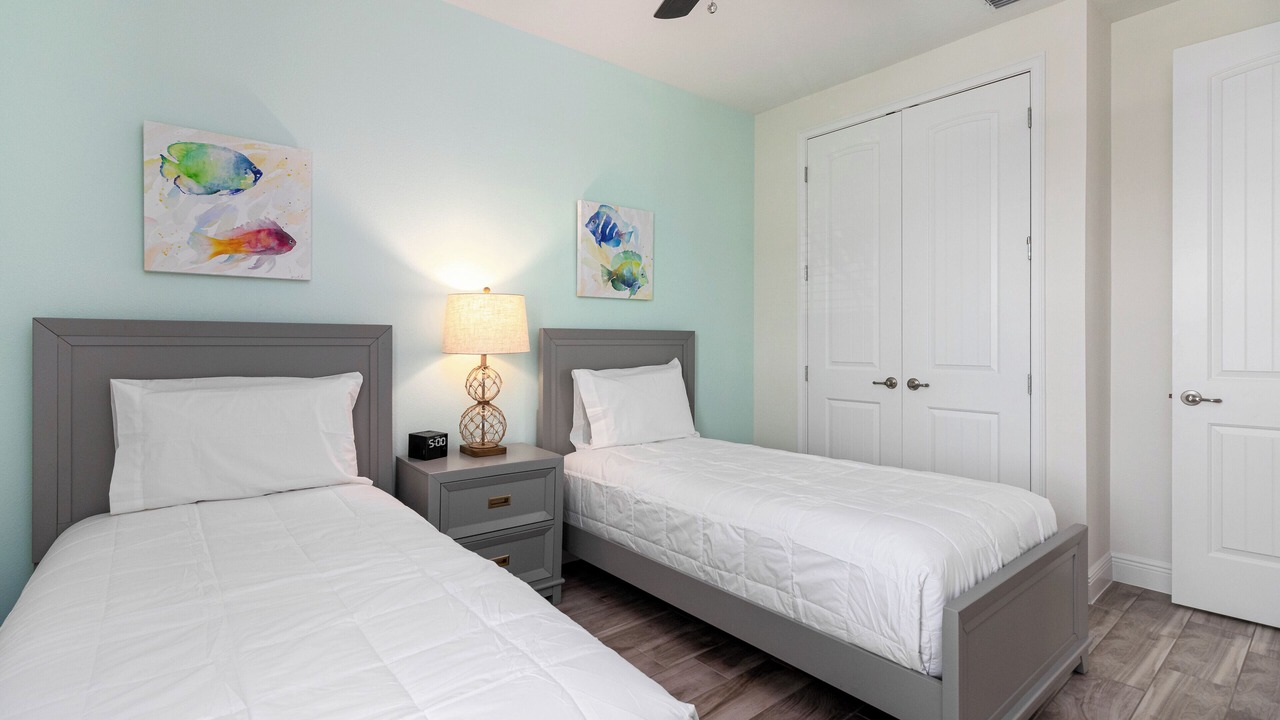 Photo of Bedroom in Bay Lake