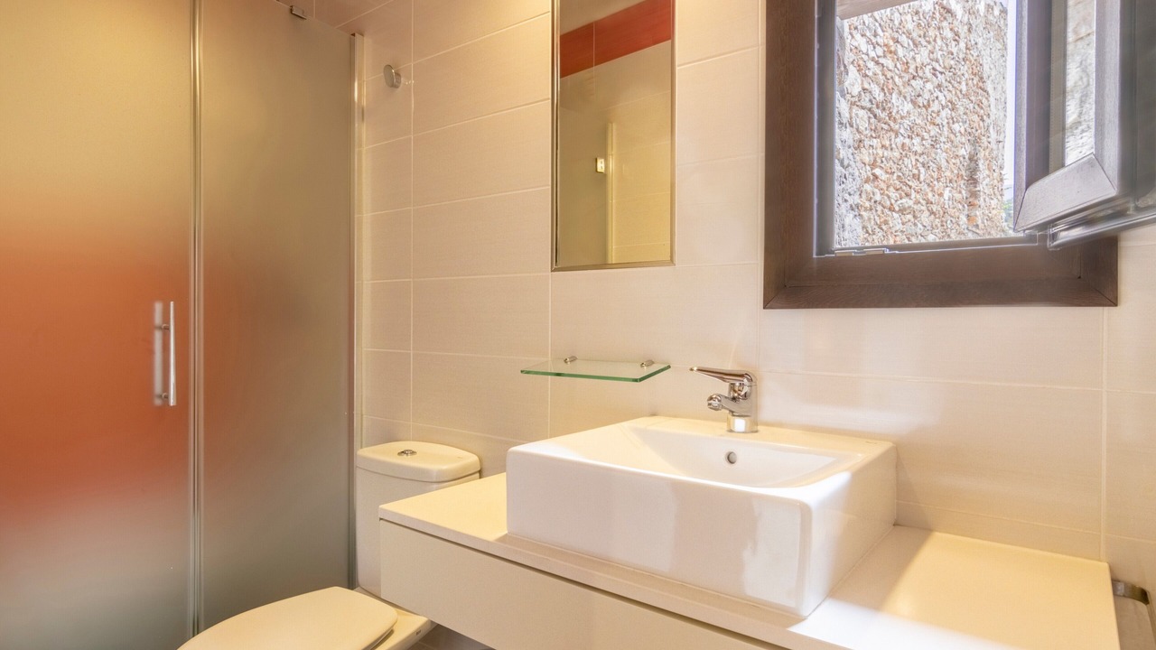 Photo of Bathroom in Les Iglesies