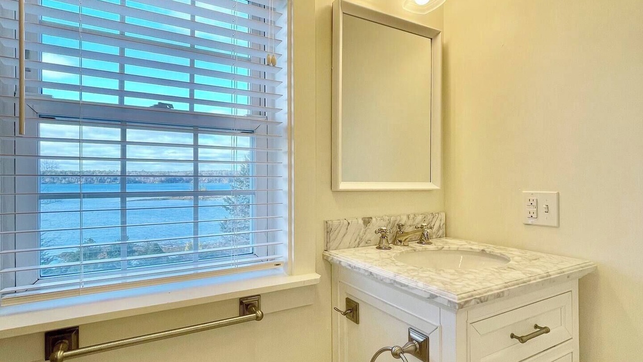 Photo of Bathroom in East Boothbay