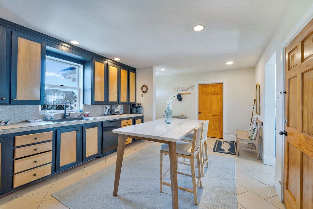 Photo of Bedroom in Captain's Cove