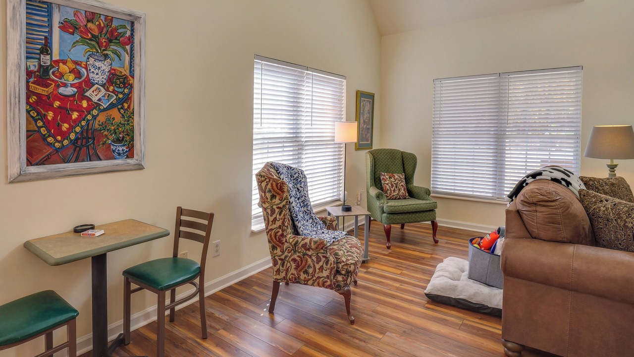Photo of Livingroom in Hickman