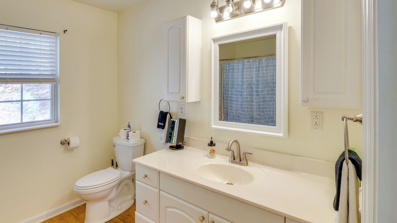Photo of Bathroom in Hickman