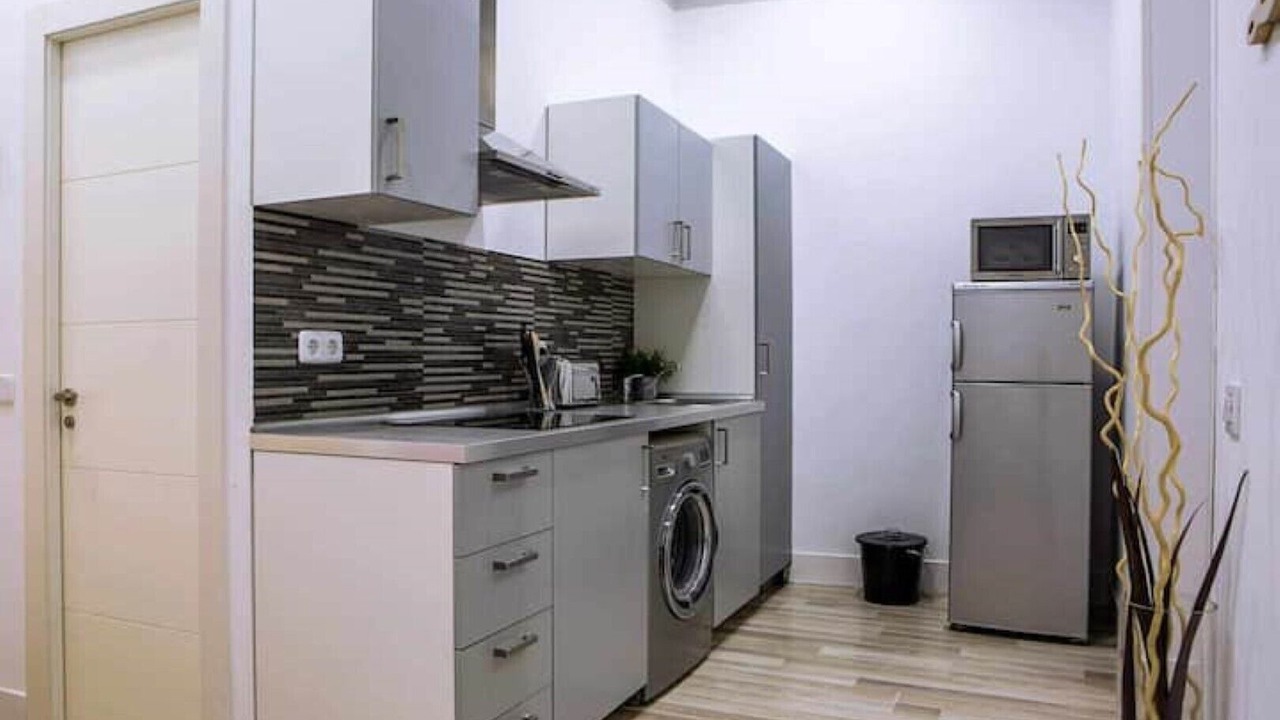 Photo of Kitchen in Golden Triangle of Art