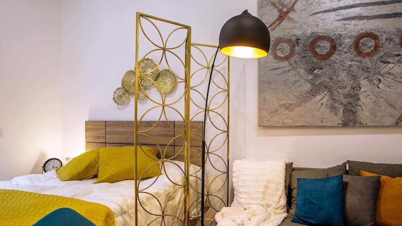 Photo of Bedroom in Golden Triangle of Art