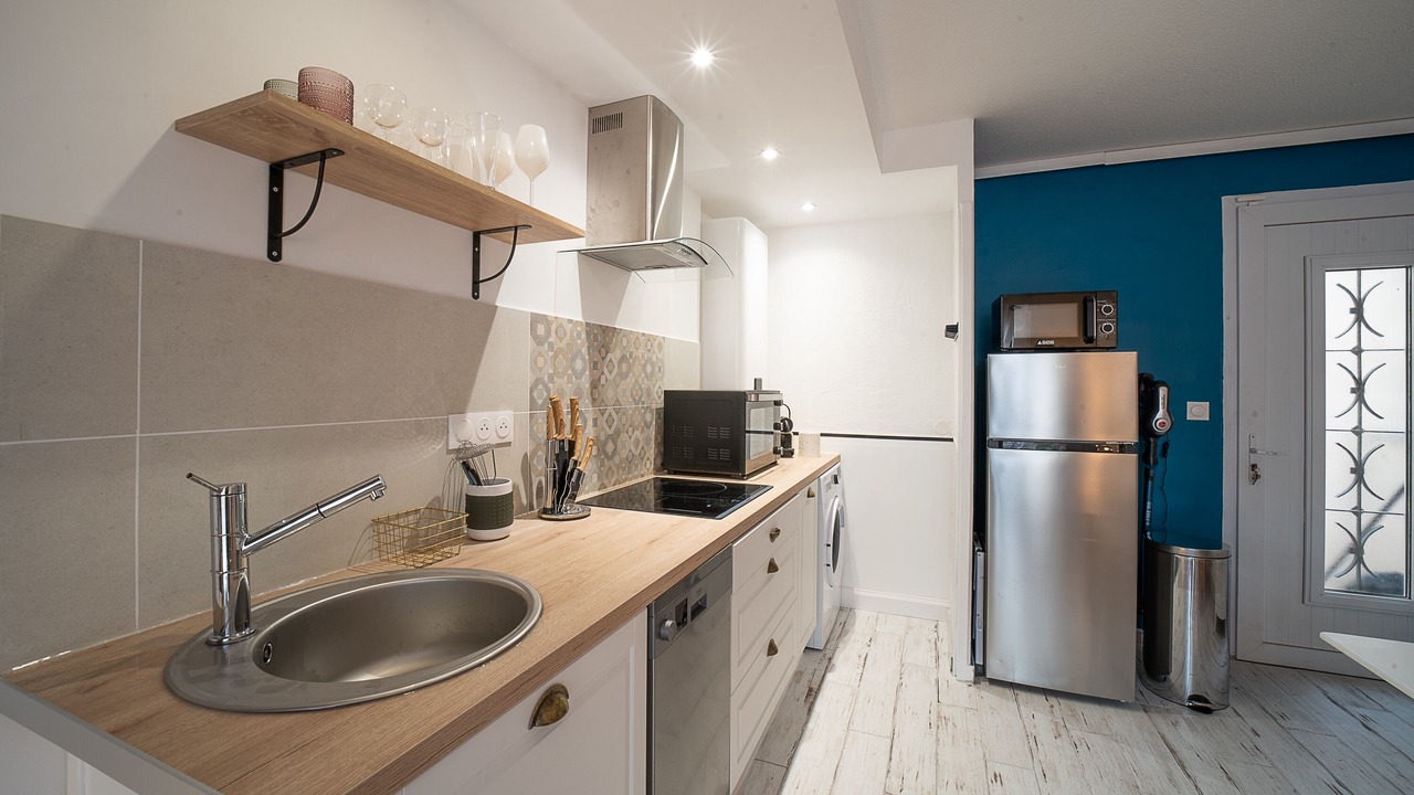 Photo of Kitchen in La Jetee