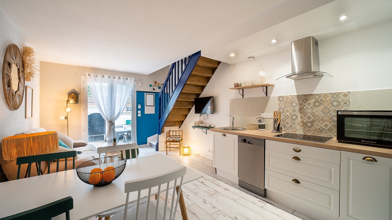 Photo of Others in La Jetee