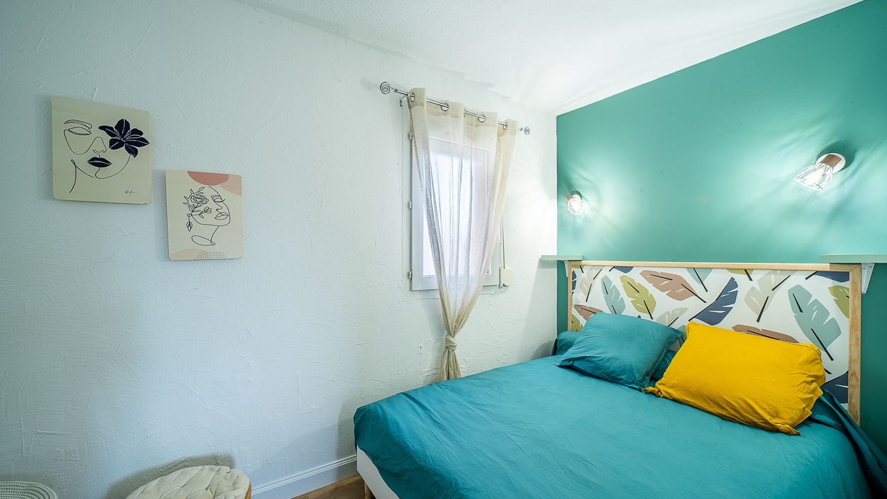 Photo of Bedroom in La Jetee