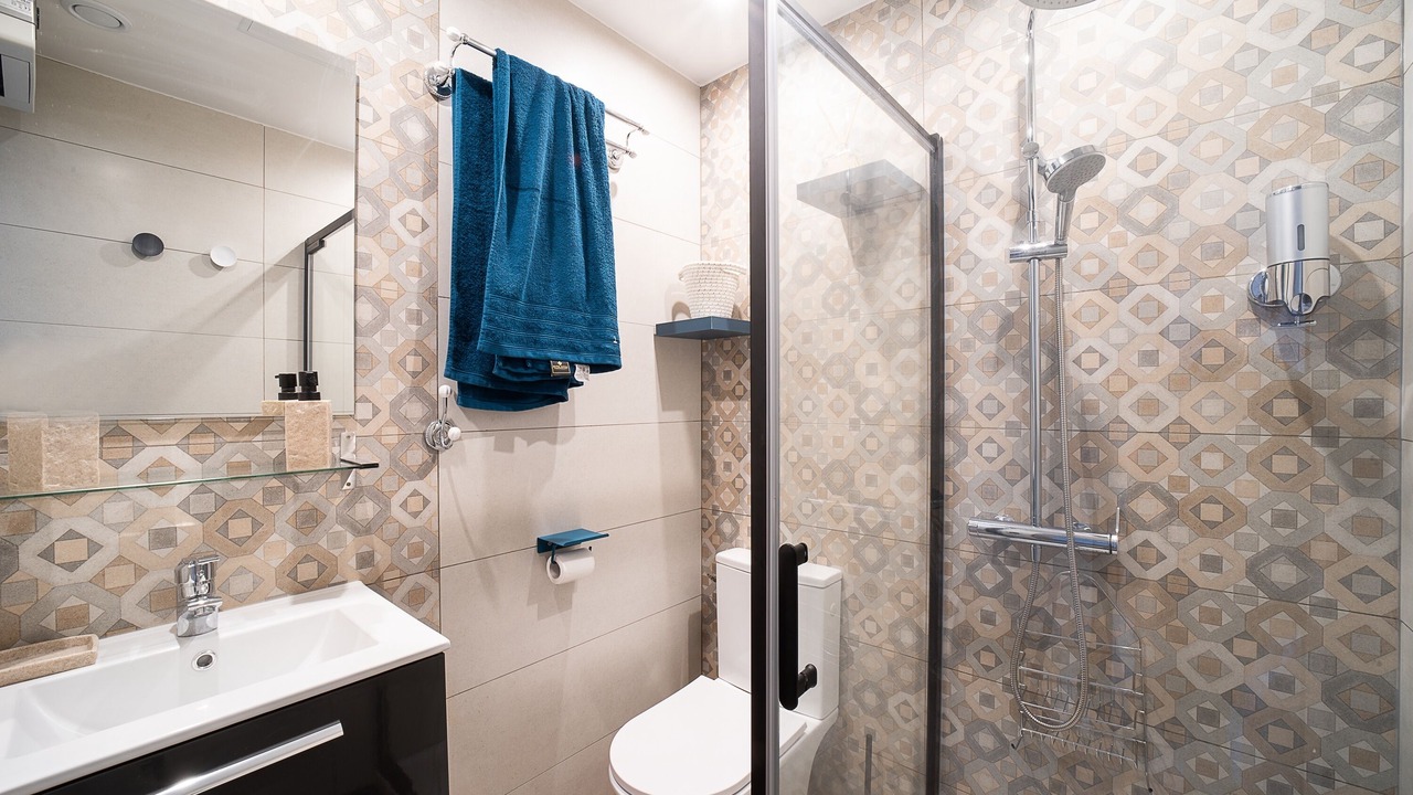 Photo of Bathroom in La Jetee