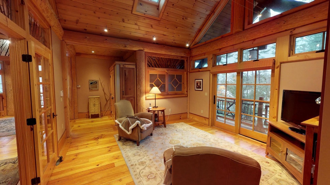 Photo of Livingroom in Cooperstown