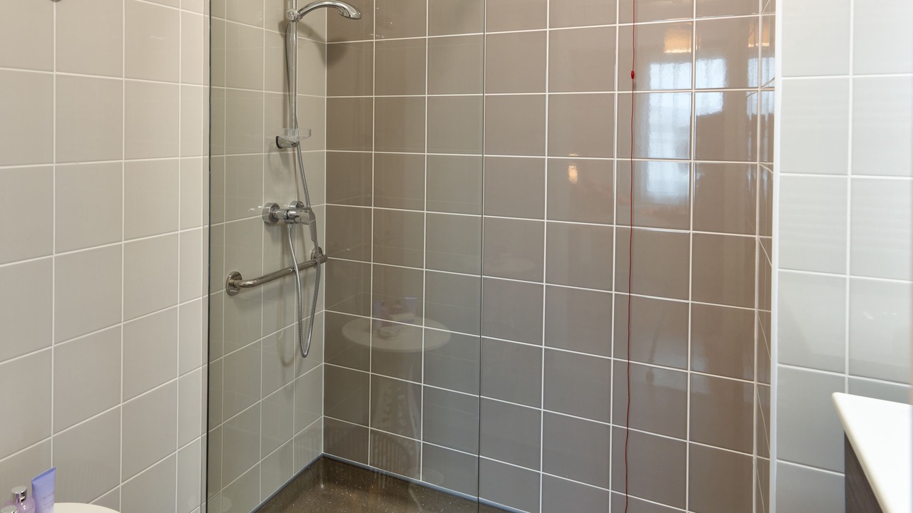 Photo of Bathroom in Montreuil