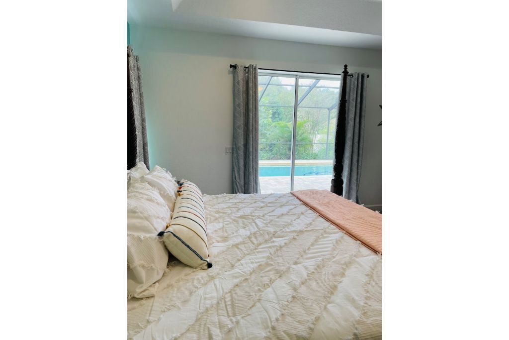 Photo of Bedroom in Winter Haven