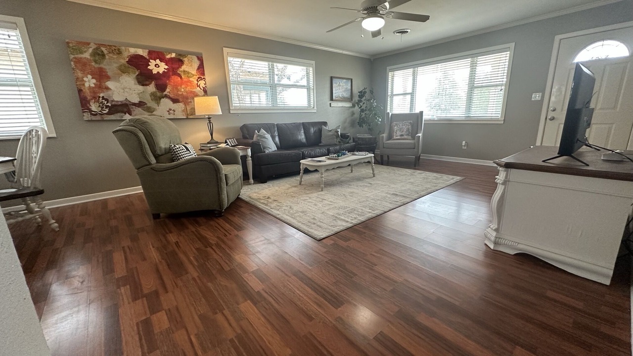 Photo of Livingroom in Canyon