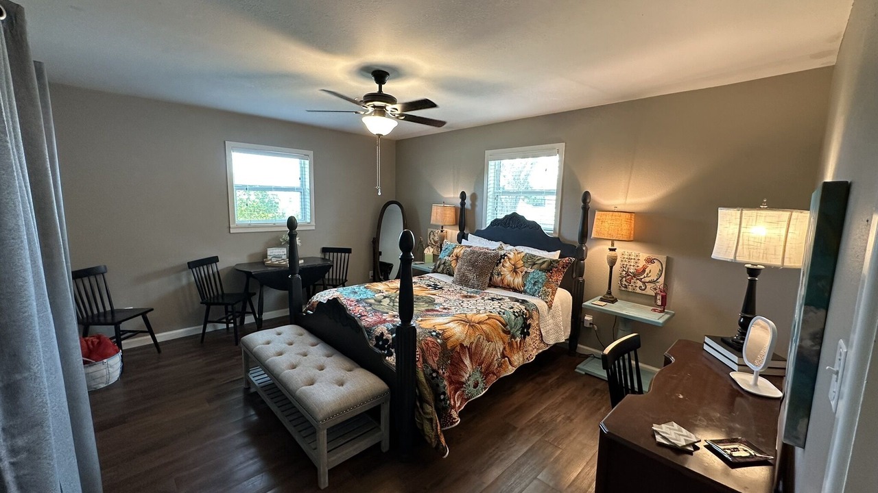 Photo of Bedroom in Canyon