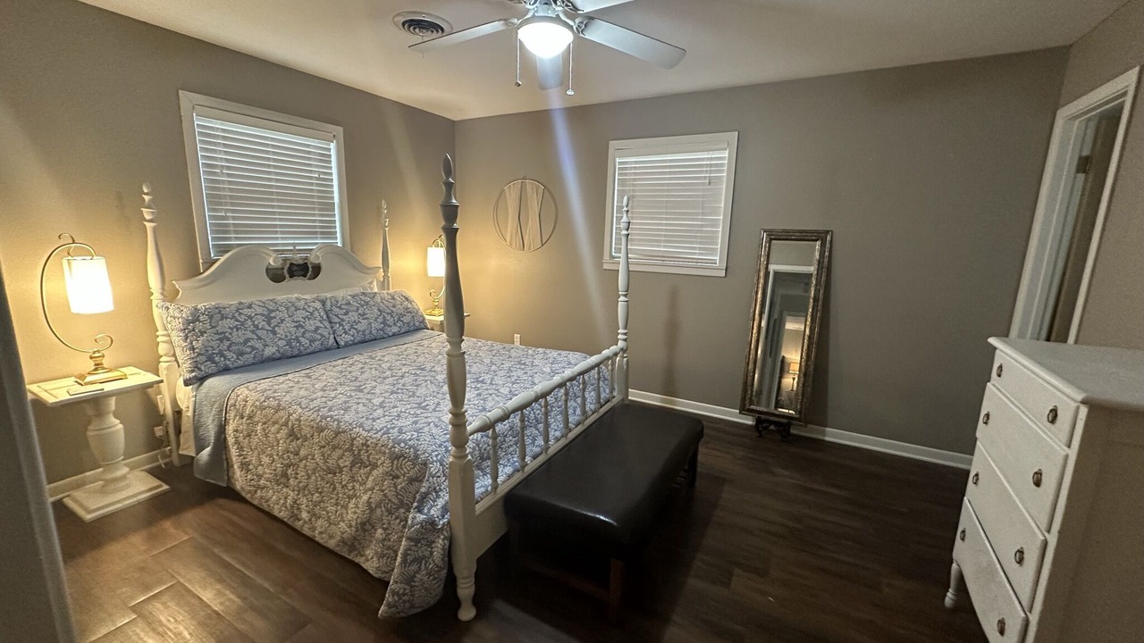 Photo of Bedroom in Canyon
