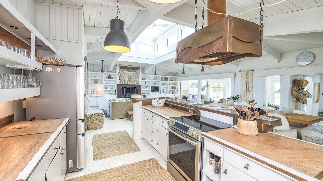 Photo of Kitchen in Shell Island