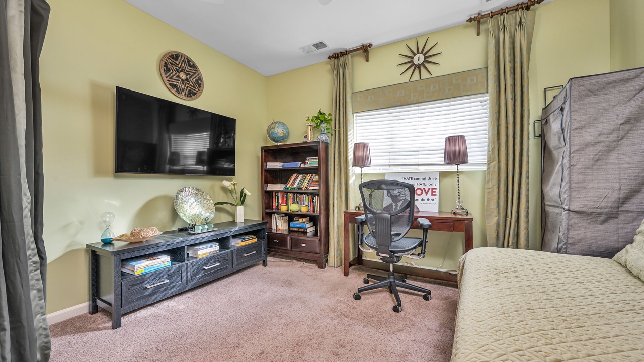 Photo of Bedroom in Shannon