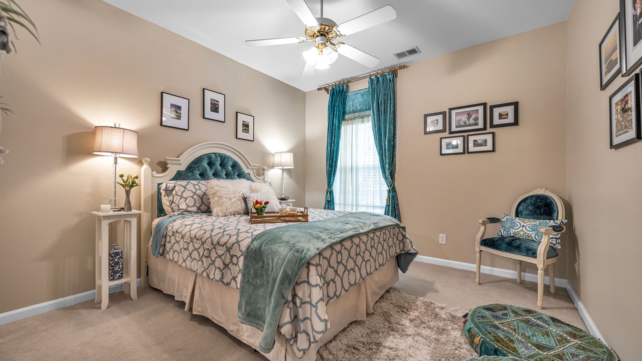 Photo of Bedroom in Shannon