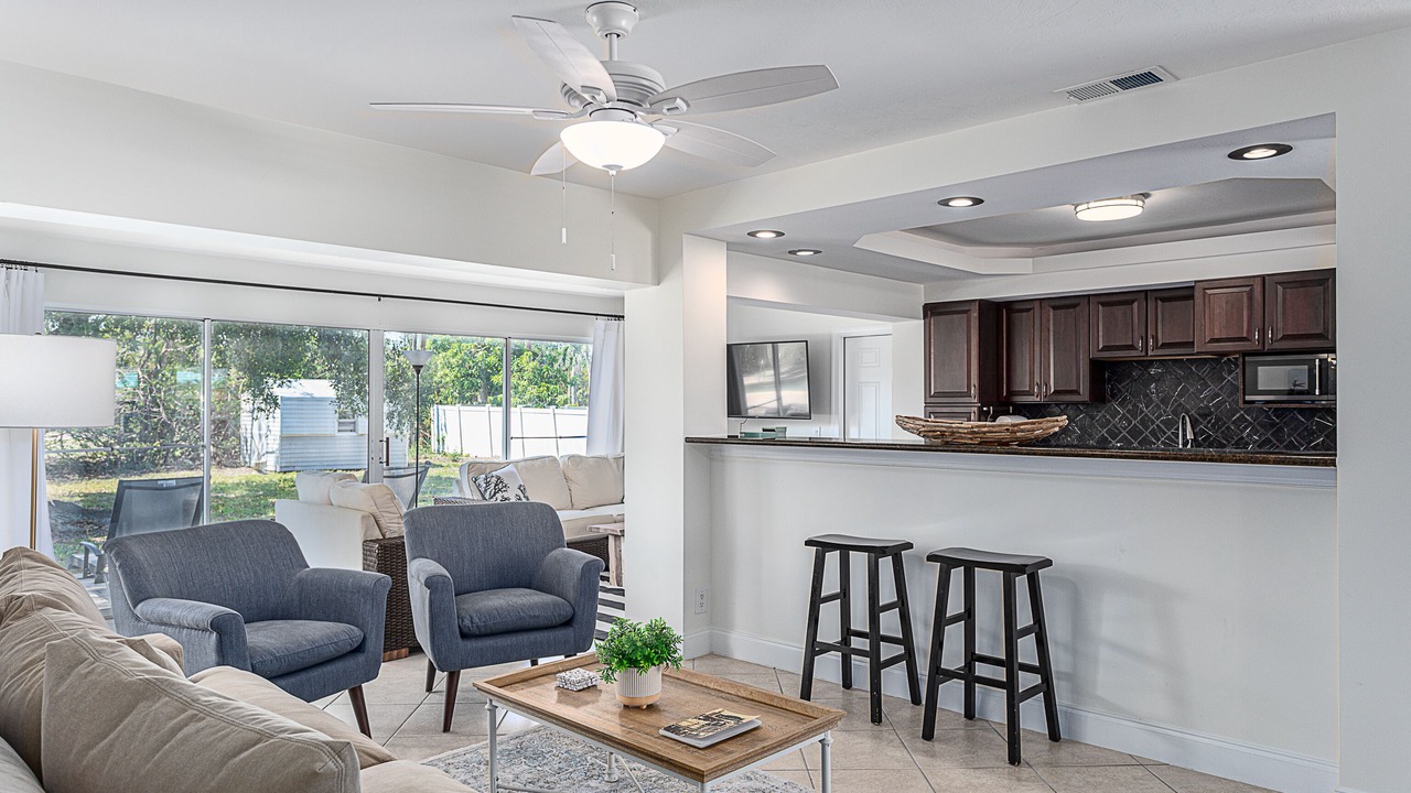 Photo of Livingroom in Coconut Grove