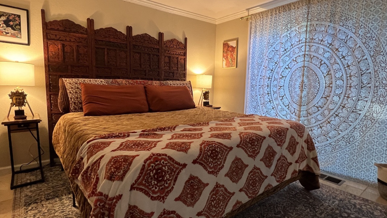 Photo of Bedroom in Iowa Hill