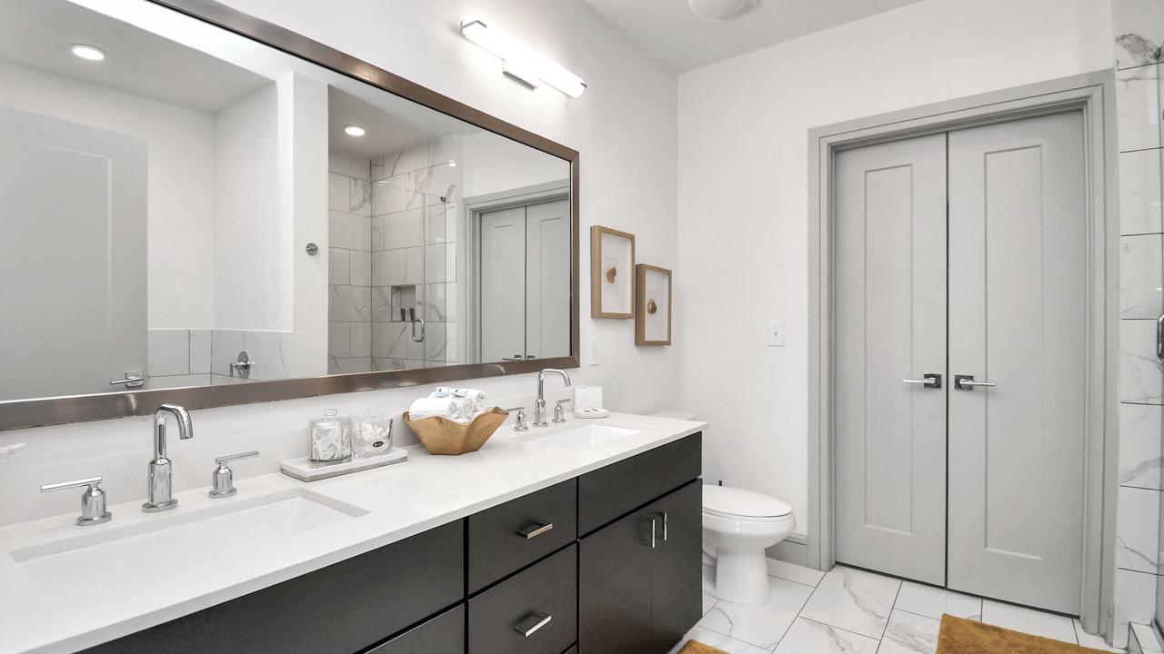 Photo of Bathroom in Braeswood Place